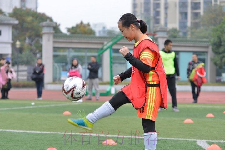 2017国际足联-中国足协“Live Your Goals”活动(成都站)举行 2017国际足联-中国足协“Live Your Goals”活动(成都站)举行